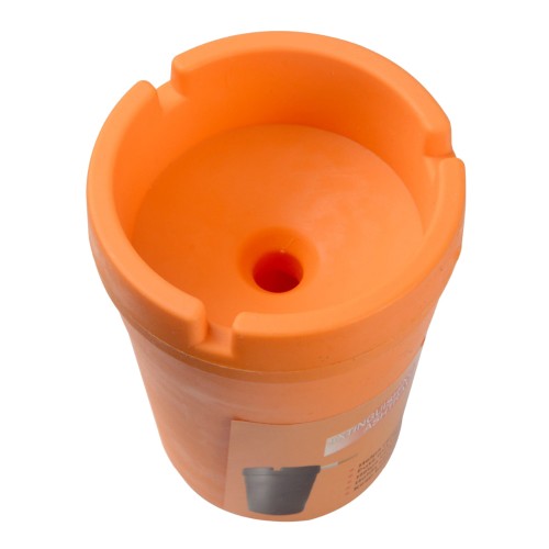 24e - Small Colorful Ashtray Plastic Portable Car Ashtray Orange